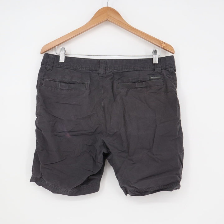 Columbia Birch Forest II Chino Short Mens 32 Gray Cotton Zip Fly Slash Pockets