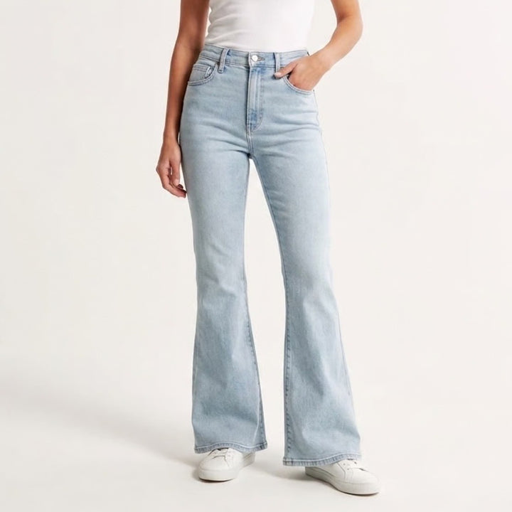 Abercrombie & Fitch Ultra High Rise The Flare Jeans Light Wash 30/10S Short NEW