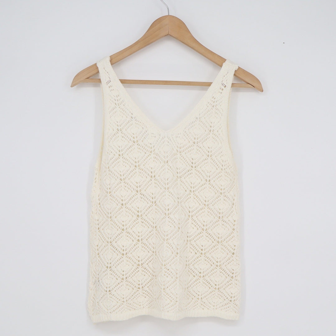 Blu Pepper Cream Ivory Diamond Crochet Pointelle Knit V-Neck Tank Top M