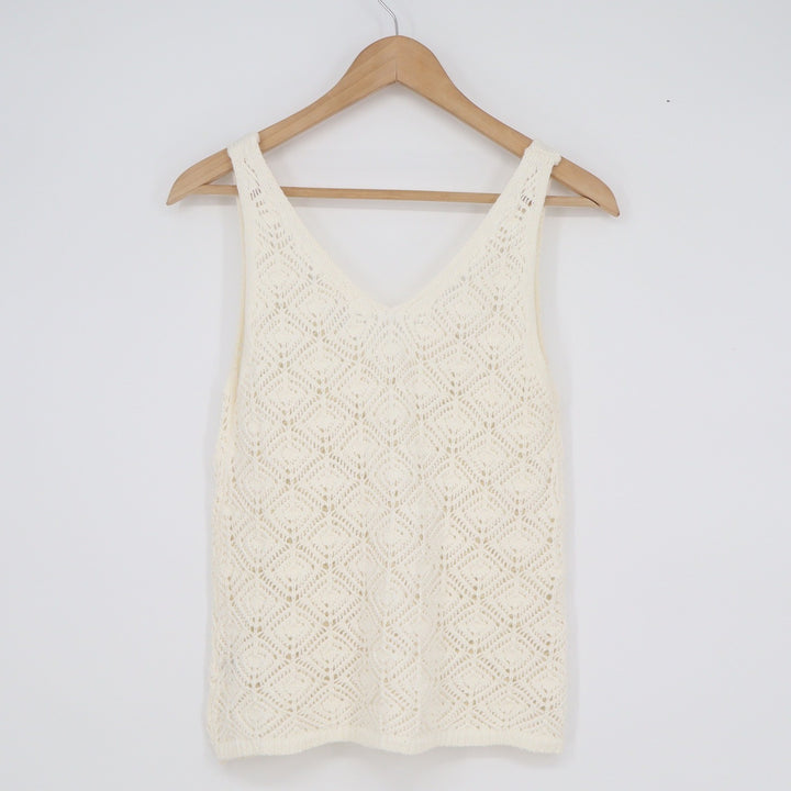 Blu Pepper Cream Ivory Diamond Crochet Pointelle Knit V-Neck Tank Top M