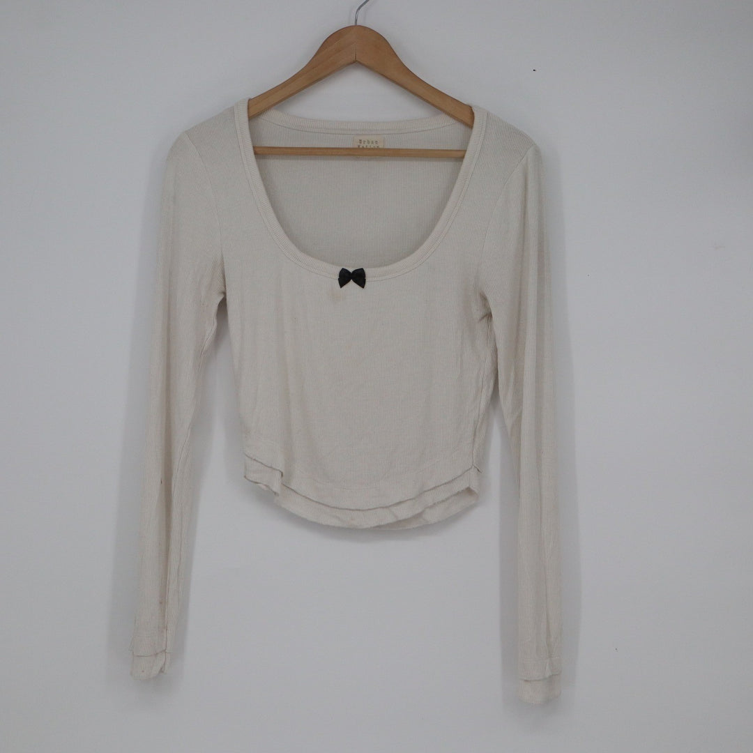 Urban Nation Cream Ribbed Scoop Neck Long Sleeve Bow Top Small
