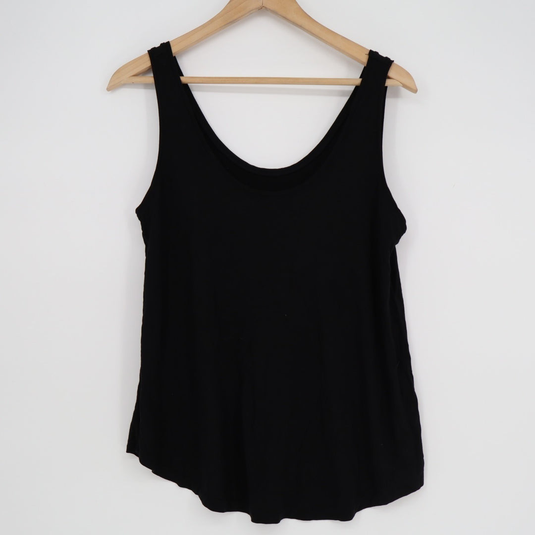 A New Day Tank Top Womens Medium Black Stretch Wide Strap Scoop Neck Activewear