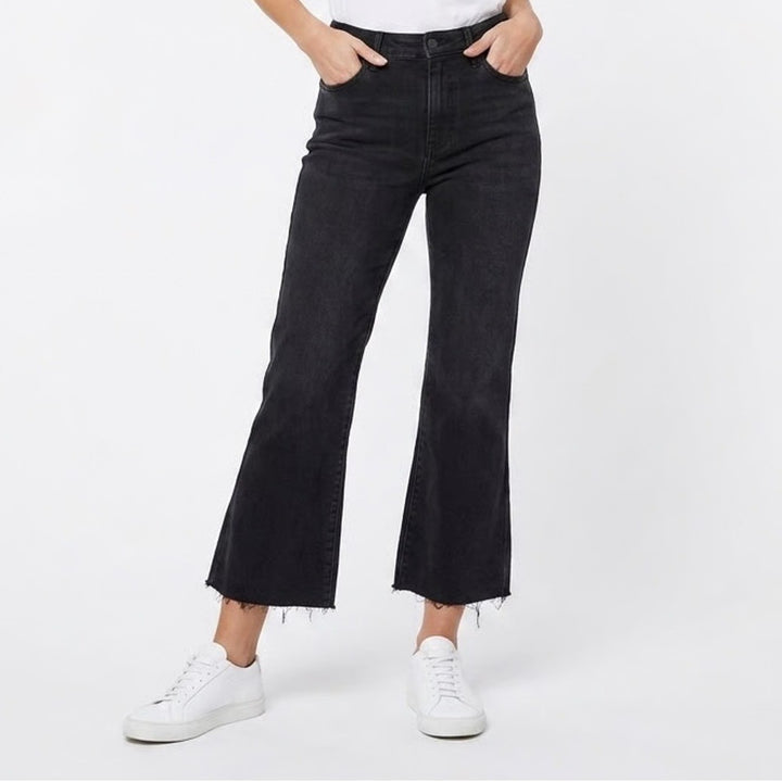 JBD Just Black Denim Cropped Flare Raw Hem Jeans Black DP674-BLK Size 30