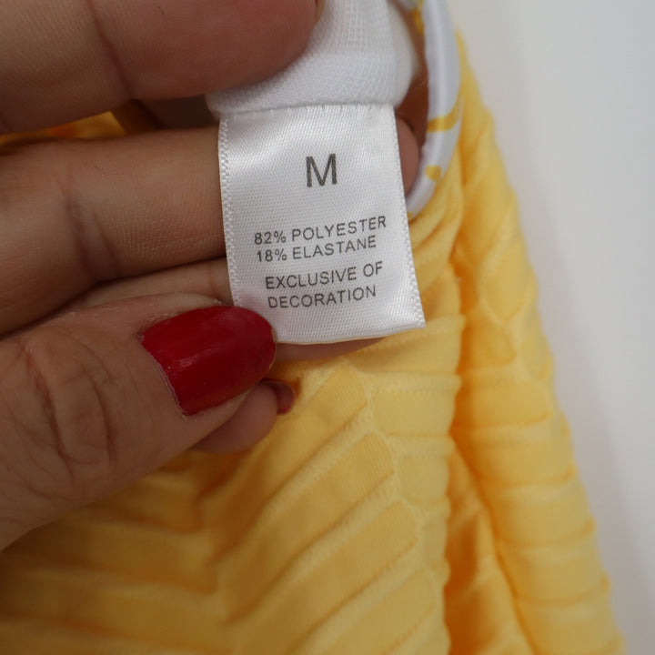 Yellow Textured Chevron Camisole Tank Top with Floral Trim and Bow Mens Size M