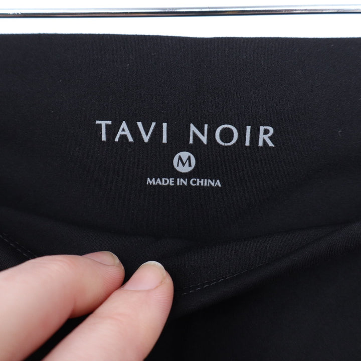 TAVI Noir Bike Shorts Womens Medium Black Stretch High Waisted Yoga Activewear