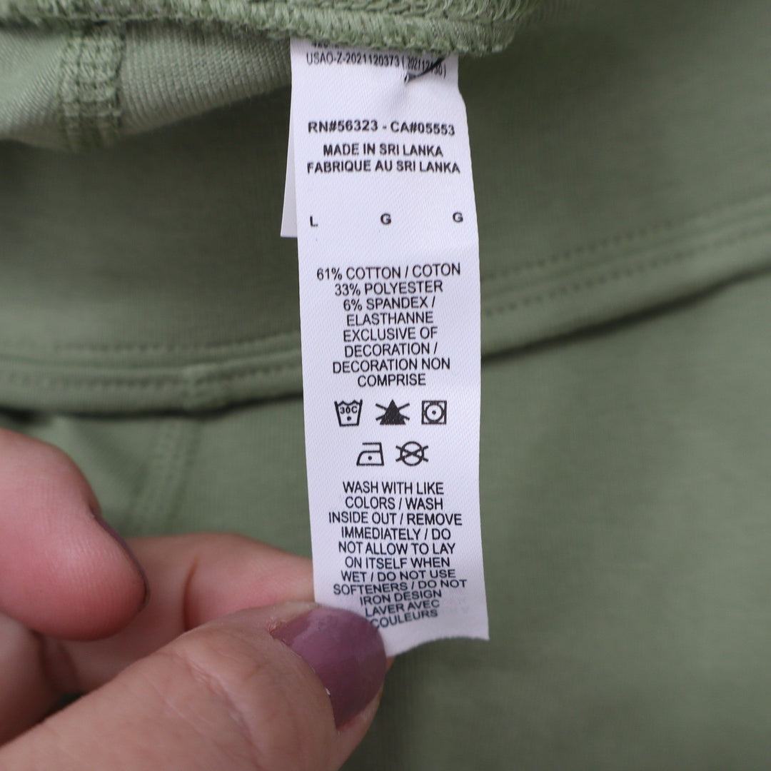 Nike Sportswear Essential Bike Shorts Sage Green Mid Rise Tight Fit Large