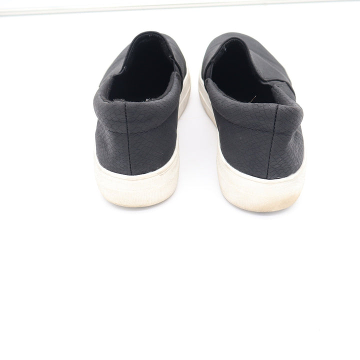 Soda Womens Black Snakeskin Textured Slip On Sneakers Platform Shoes Size 10