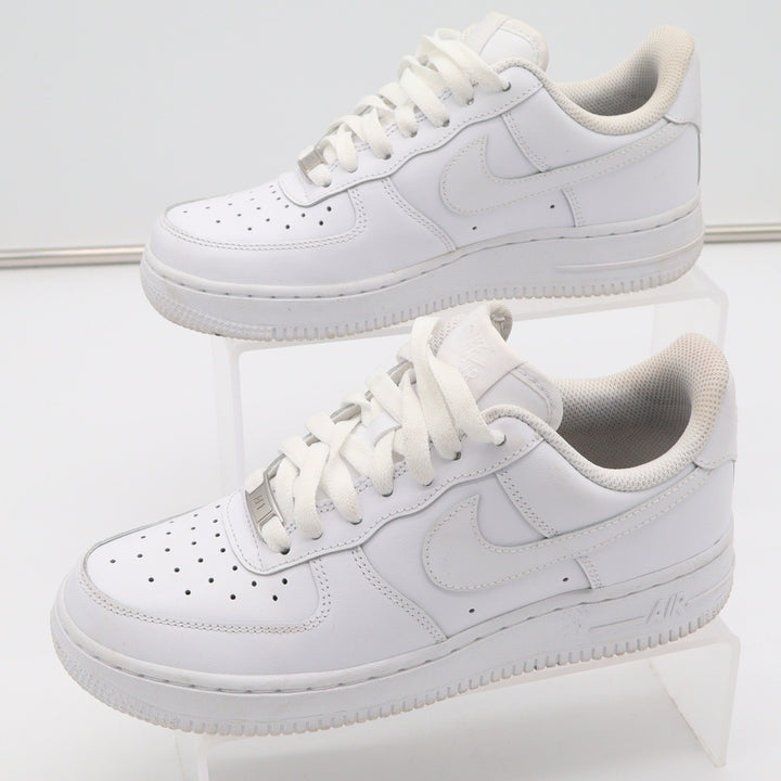 Nike Air Force 1 07 Womens 6.5 White Low Top Sneakers 315115-112 Triple White