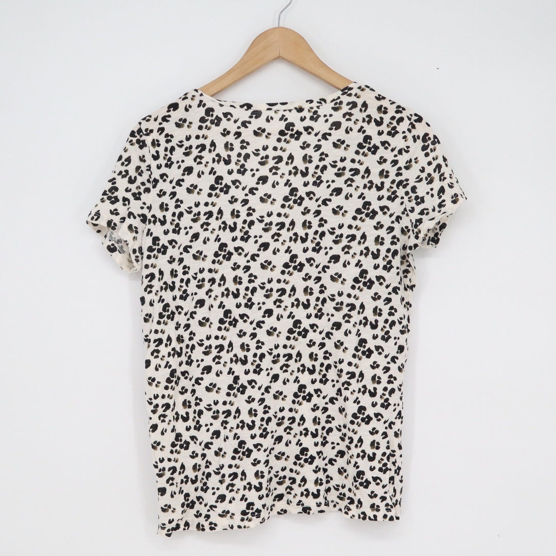 Caslon Womens Leopard Print Scoop Neck Short Sleeve T-Shirt White Black Medium