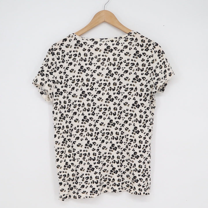 Caslon Womens Leopard Print Scoop Neck Short Sleeve T-Shirt White Black Medium