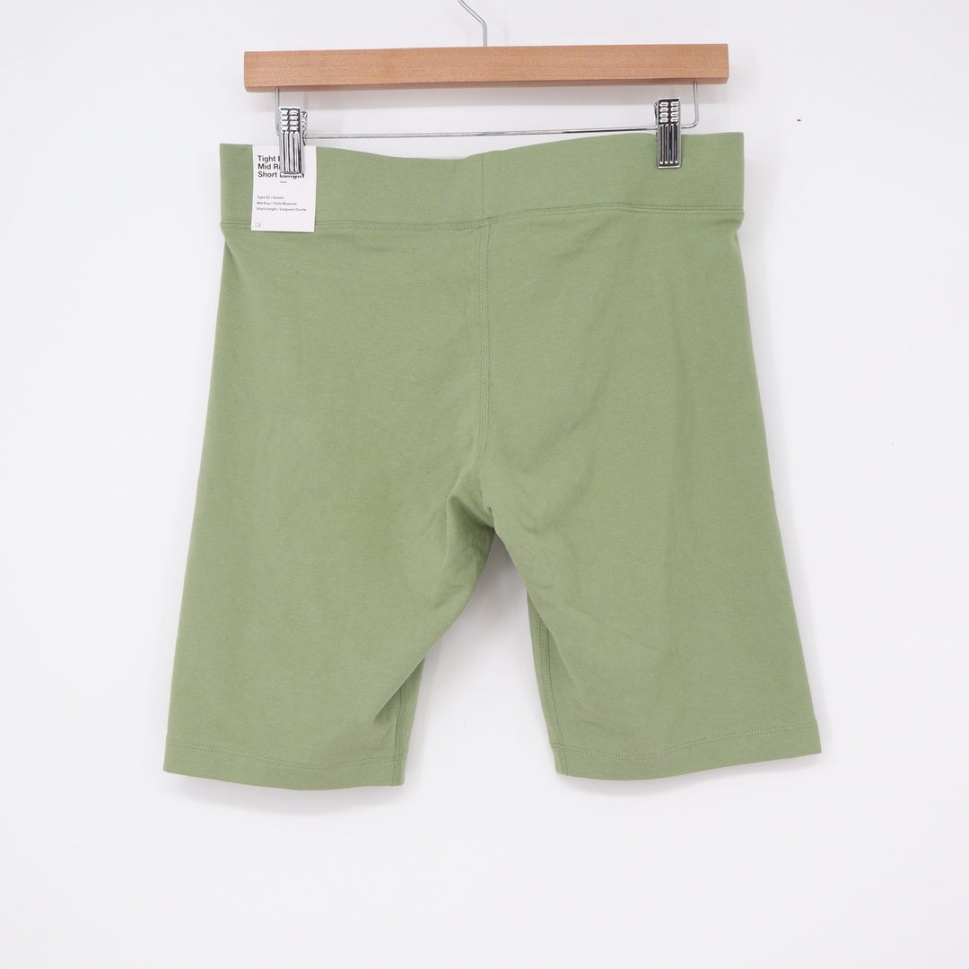 Nike Sportswear Essential Bike Shorts Sage Green Mid Rise Tight Fit Large