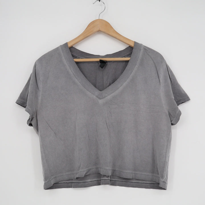 Wild Fable Gray Cropped V-Neck T-Shirt XL Cotton Mineral Wash Short Sleeve Tee