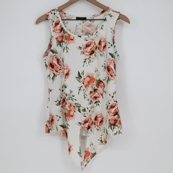 First Love Tank Top Womens XL White Rose Floral Stretch Round Neck Front Slit