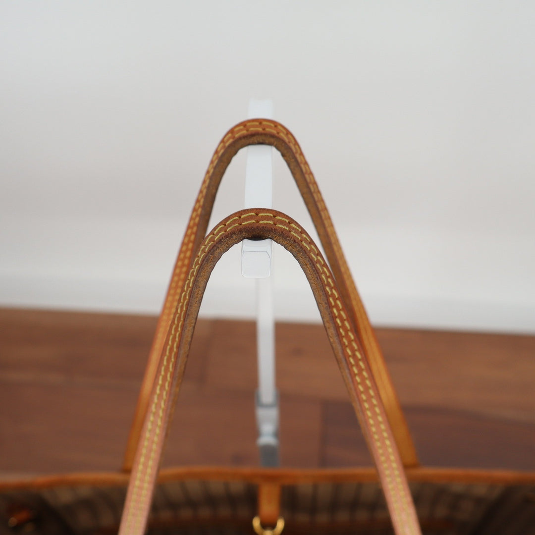 Louis Vuitton Neverfull MM Monogram Canvas Tote Bag Brown M40995