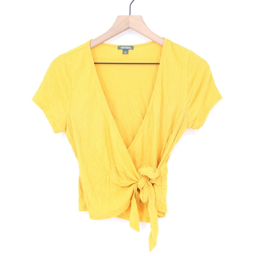 Wild Fable Yellow Ribbed Wrap Front Tie Side Short Sleeve Top Size M