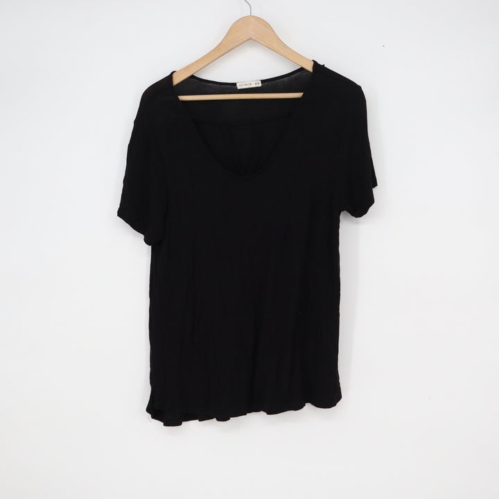 Cotton On Black Short Sleeve V-Neck T-Shirt Size M Relaxed Fit Basic Tee