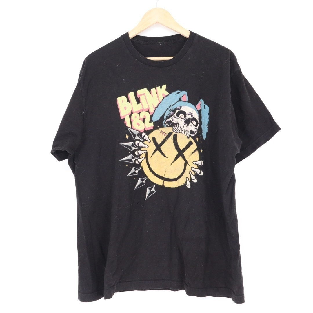 Blink 182 Rock Band T-Shirt Mens Black Graphic Print Short Sleeve Crew Neck