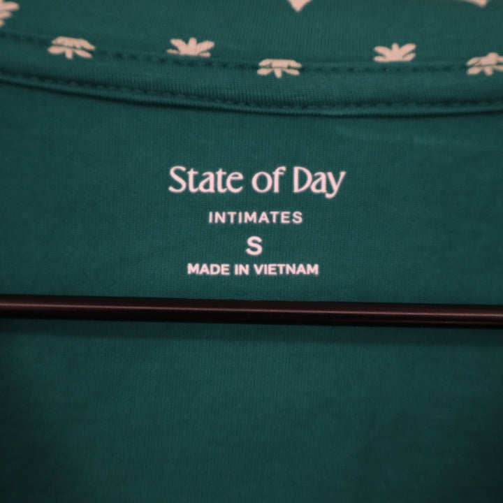 State Of Day Intimates Pajama Top Womens S Green Tree Print Stretch Notch Collar