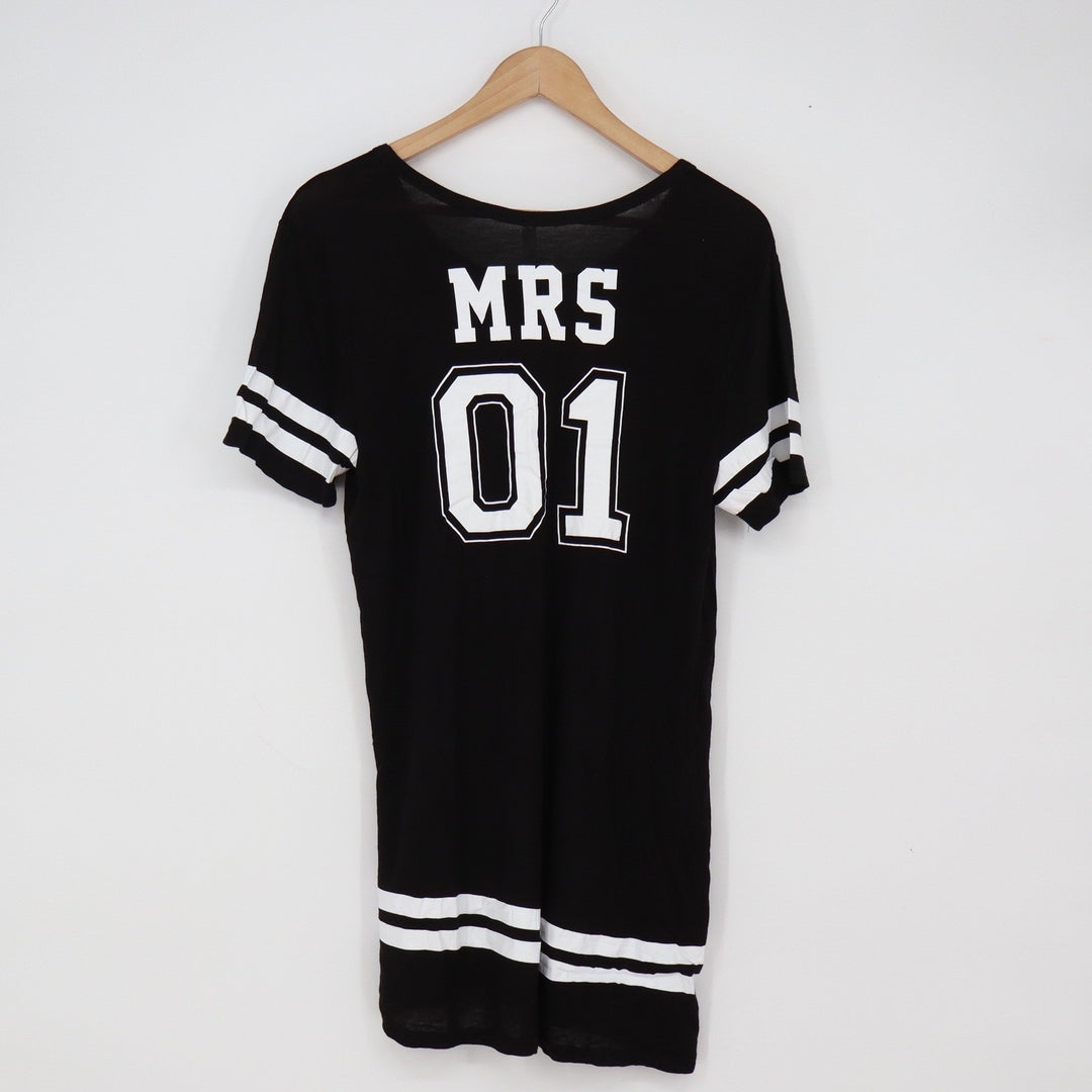 David's Bridal T-Shirt Dress Womens M Black Mrs 01 Varsity