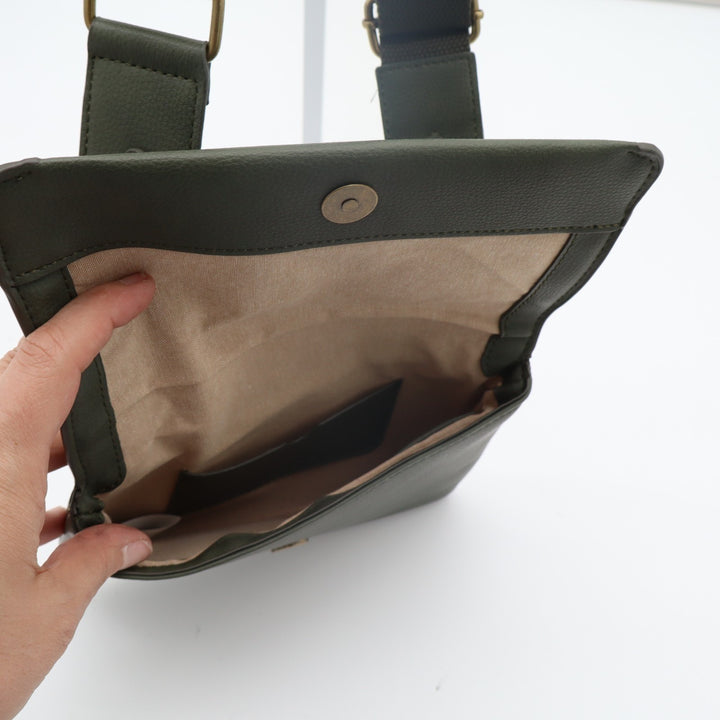 Lucky Brand Crossbody Gift Set Womens Handbag Olive Green Adjustable Strap Bag