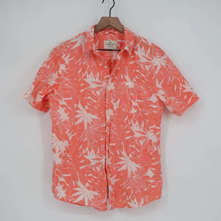 American Eagle Mens Short Sleeve Button Up Shirt Coral Floral Print Size S