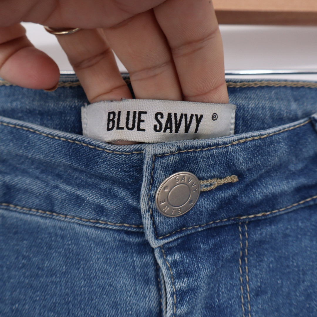 Blue Savvy Women Size 14 Distressed Skinny Jeans Medium Wash Ripped Knee Edgy