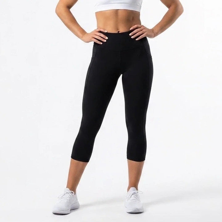 DSG Womens High Rise Capri Leggings Black XS Moisture Wicking New