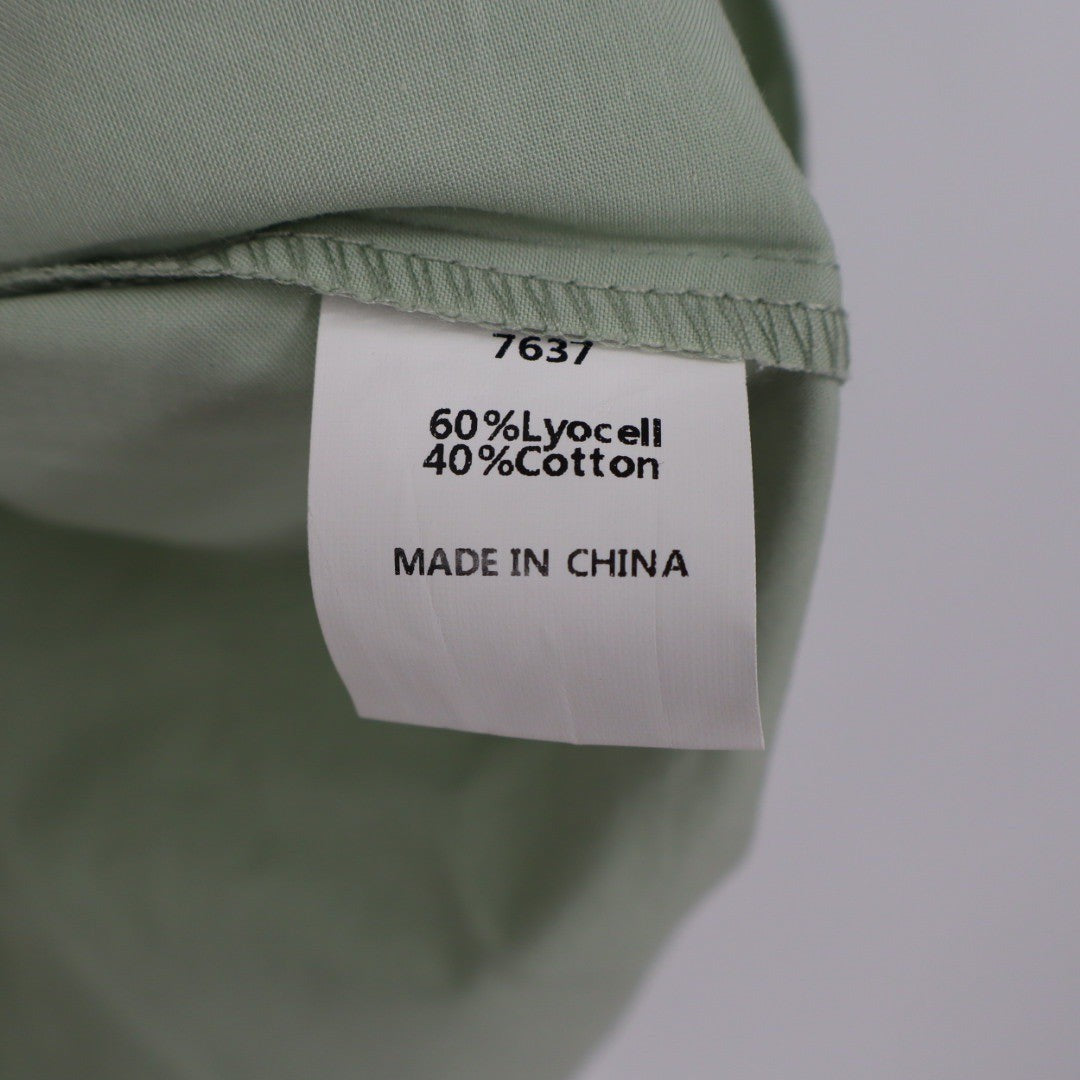 Women's Short Sleeve Pleated Button Up Shirt Light Green Size L