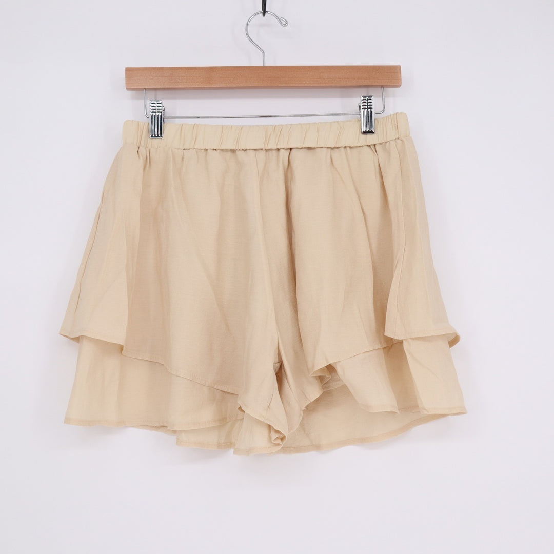 Shorts Womens Medium Beige Pleated Ruffle Layered Flowy Pull On Elastic Waist