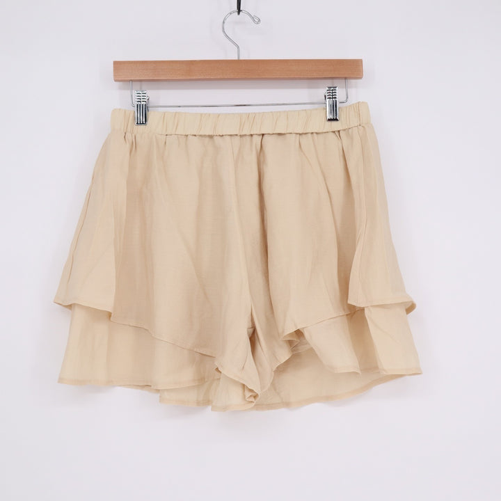 Shorts Womens Medium Beige Pleated Ruffle Layered Flowy Pull On Elastic Waist