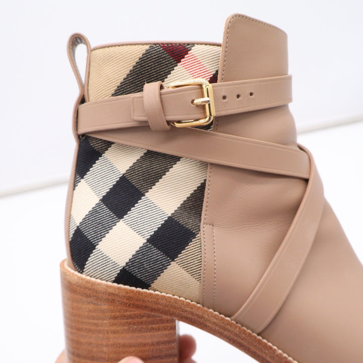 Burberry Pryle Leather House Check Ankle Boots Wheat Tan Block Heel EU 39