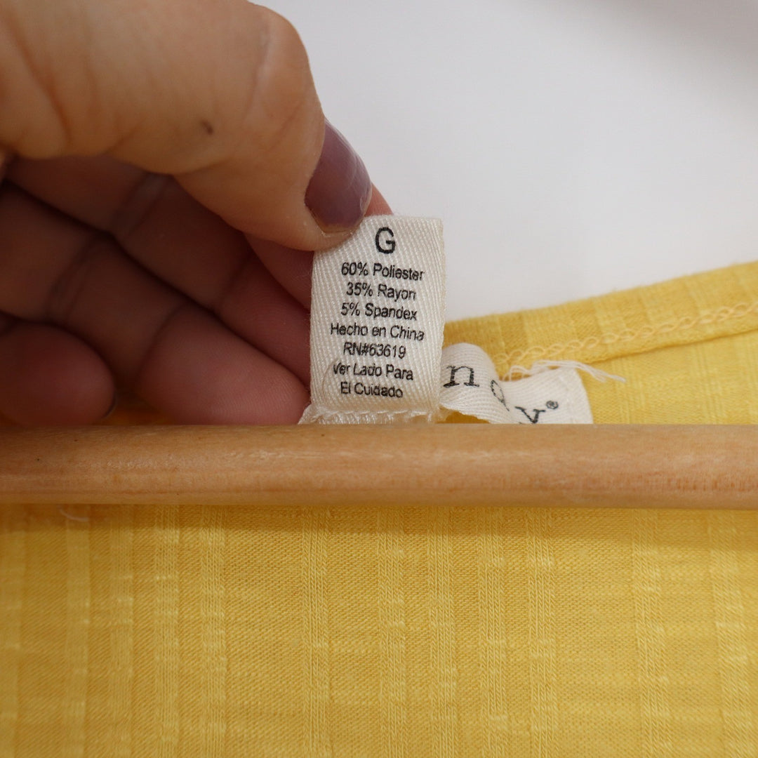 Eye Candy Yellow Ribbed Button Front Tie Hem Sleeveless Tank Top Large
