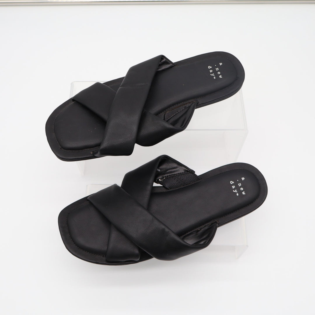 A New Day Slide Womens US 8.5 Black Leather Puffy Cross Strap Slip On Sandals
