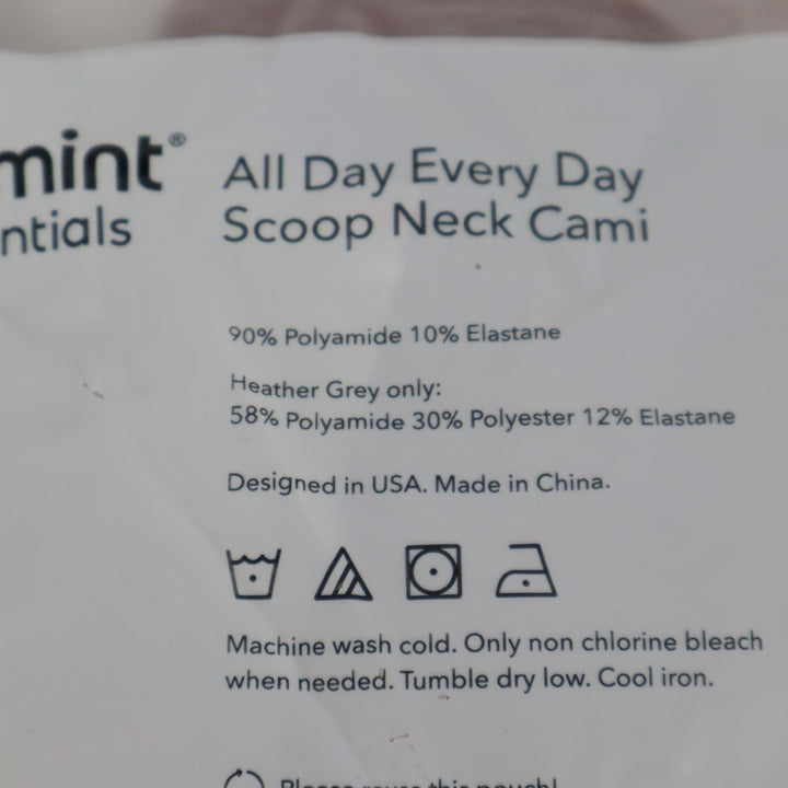 Shapermint Essentials All Day Every Day Scoop Neck Cami Medium White Shapewear