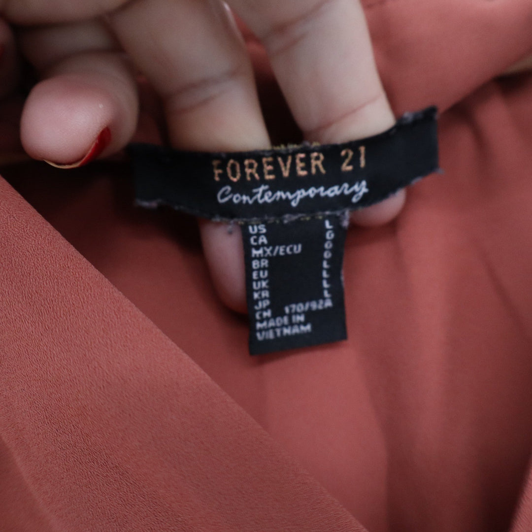 Forever 21 Contemporary Rust Terracotta Tie Back V-Neck 3/4 Sleeve Blouse Large
