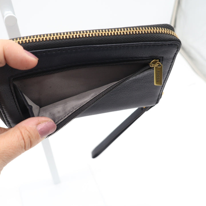 Fossil Logan Black Pebbled Leather Zip Around Clutch Wristlet Gold Hardware