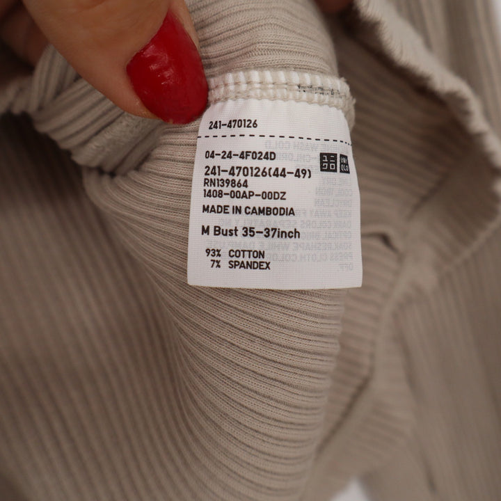 Uniqlo Womens Mock Neck Ribbed Long Sleeve Top Beige Tan Size M
