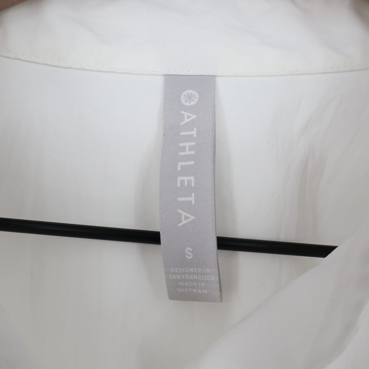 Athleta Shirt Womens Small White Long Sleeve Curved Hem Spread Collar Button Up