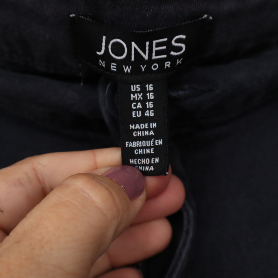 Jones New York Utility Shorts Dark Navy Blue Size 16 Mid Rise Cargo Style Cotton