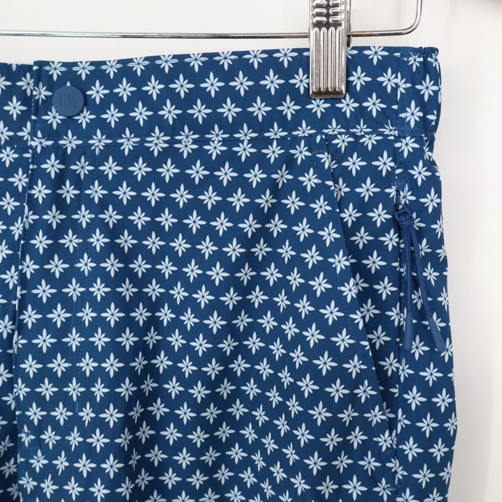 VRST Mens Resort Short 6" Deep Denim Print Blue White Geometric Floral S NEW