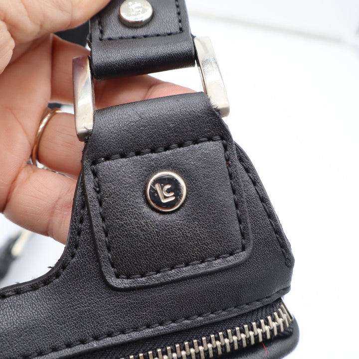 Liz Claiborne Crossbody Bag Womens OS Monogram Jacquard Black Organizer Good