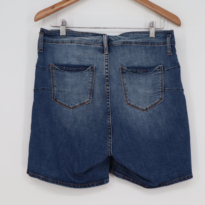 SONG Curvy Super High Rise Denim Shorts Womens 13/31 Blue Stretch Medium Wash