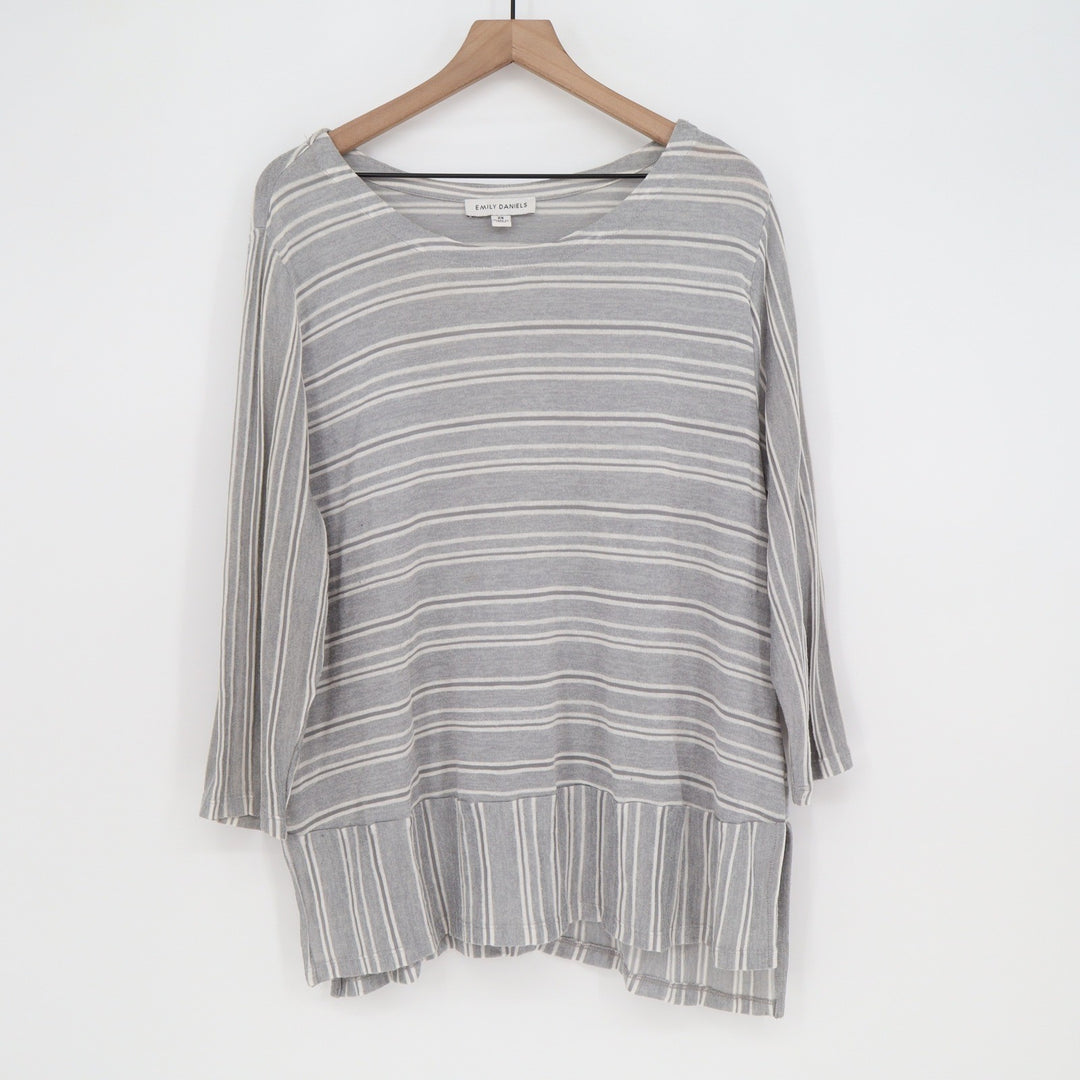 Emily Daniels Top Womens 2X Tunic Grey White Striped 3/4 Sleeve Excellent