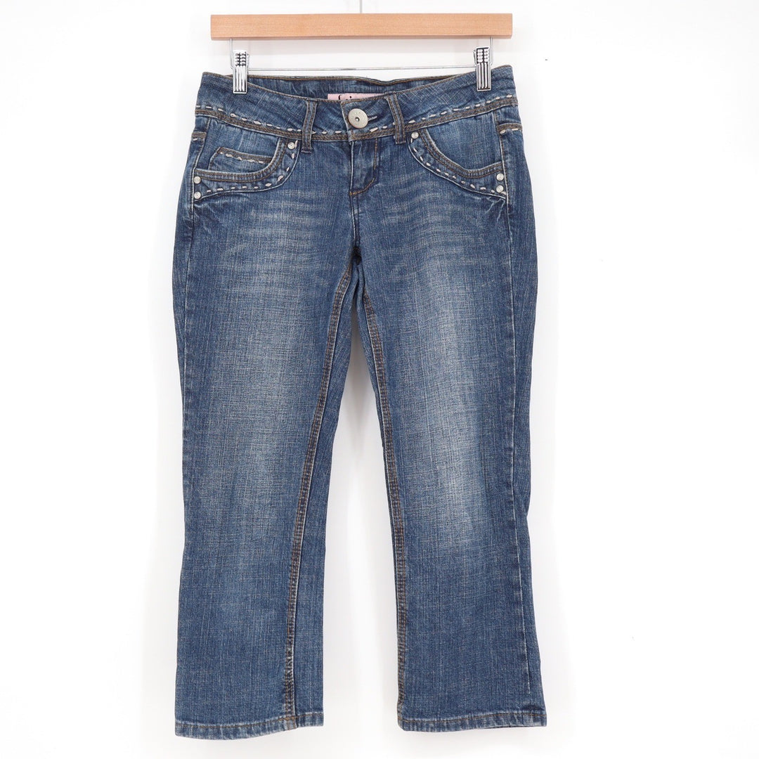 L.E.I. Ashley Trouble Medium Wash Cropped Capri Jeans Junior Size 3 Y2K Boho