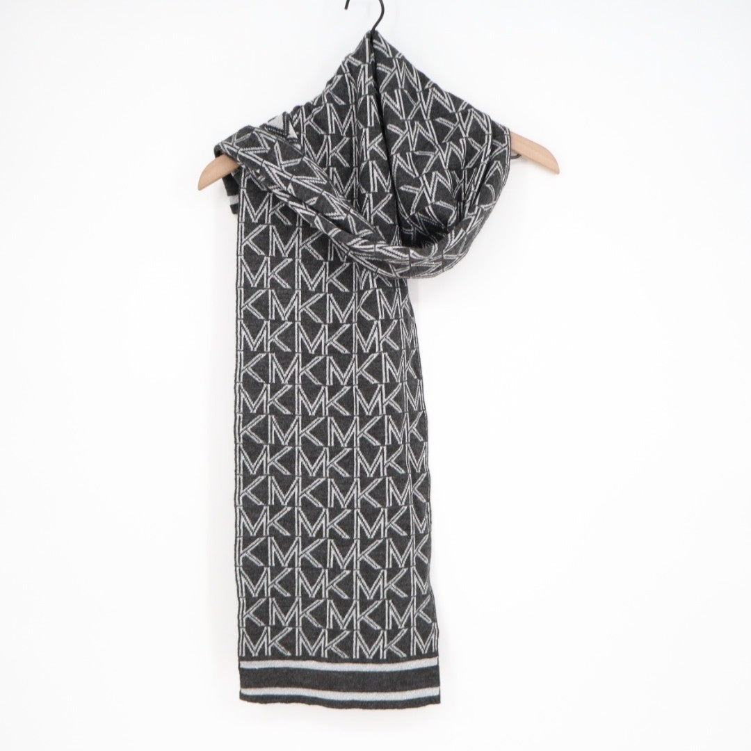 MICHAEL KORS MK Logo Scarf Gray White Metallic Winter Warm Knit