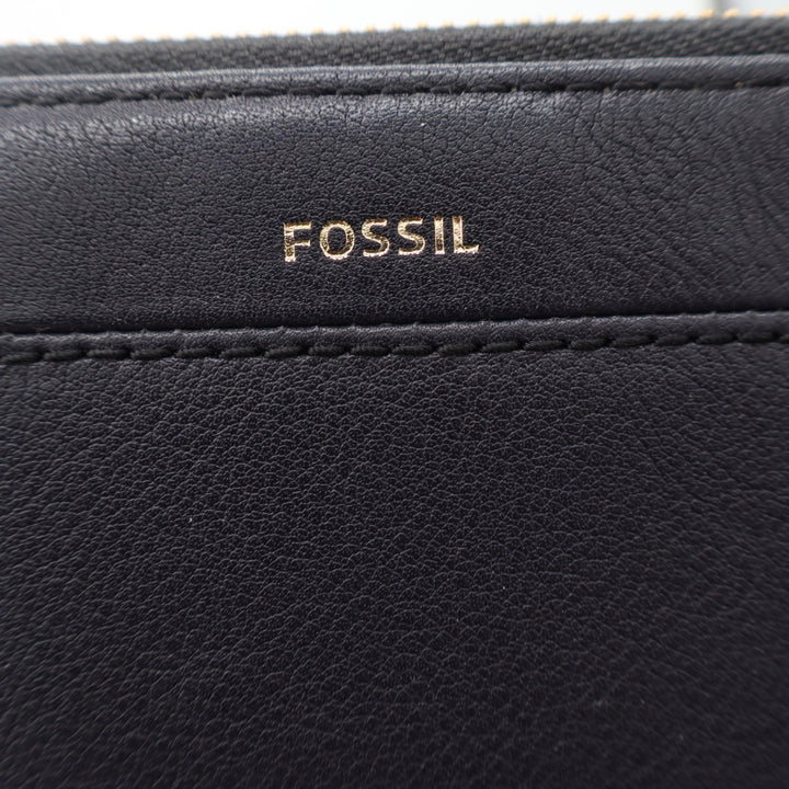 Fossil Logan Black Pebbled Leather Zip Around Clutch Wristlet Gold Hardware