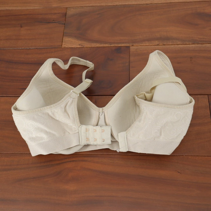 Bali Comfort Revolution Bra Womens 36C Ivory Padded Wireless Adjustable Strap