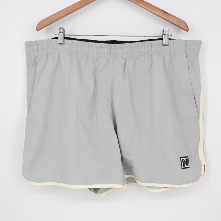 Nike Mens Dri-FIT 5 Inch Training Shorts Grey XXL NEW