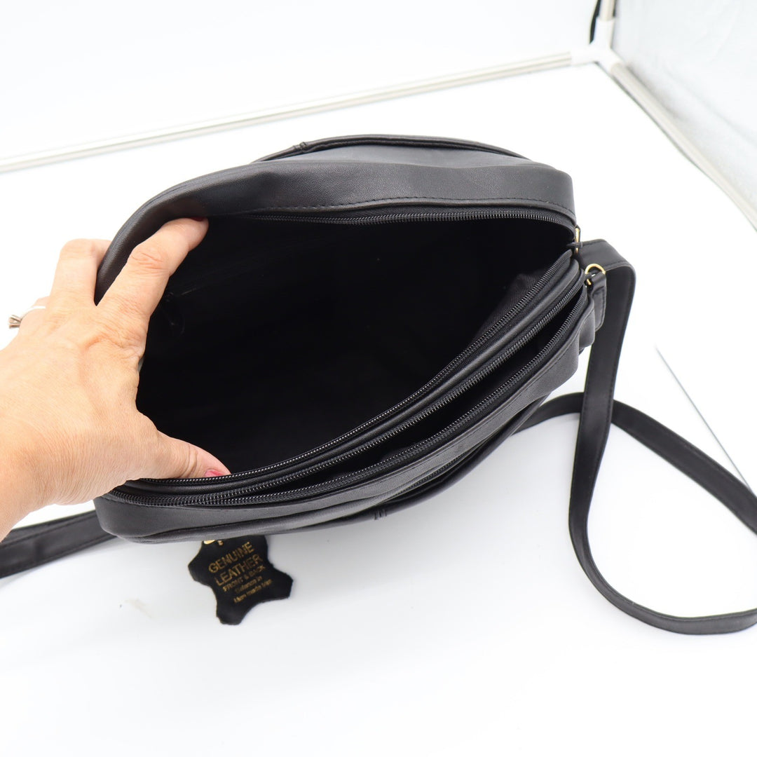 Unbranded Crossbody Bag Womens Medium Black Leather Multi-Zip Gold Trim Good