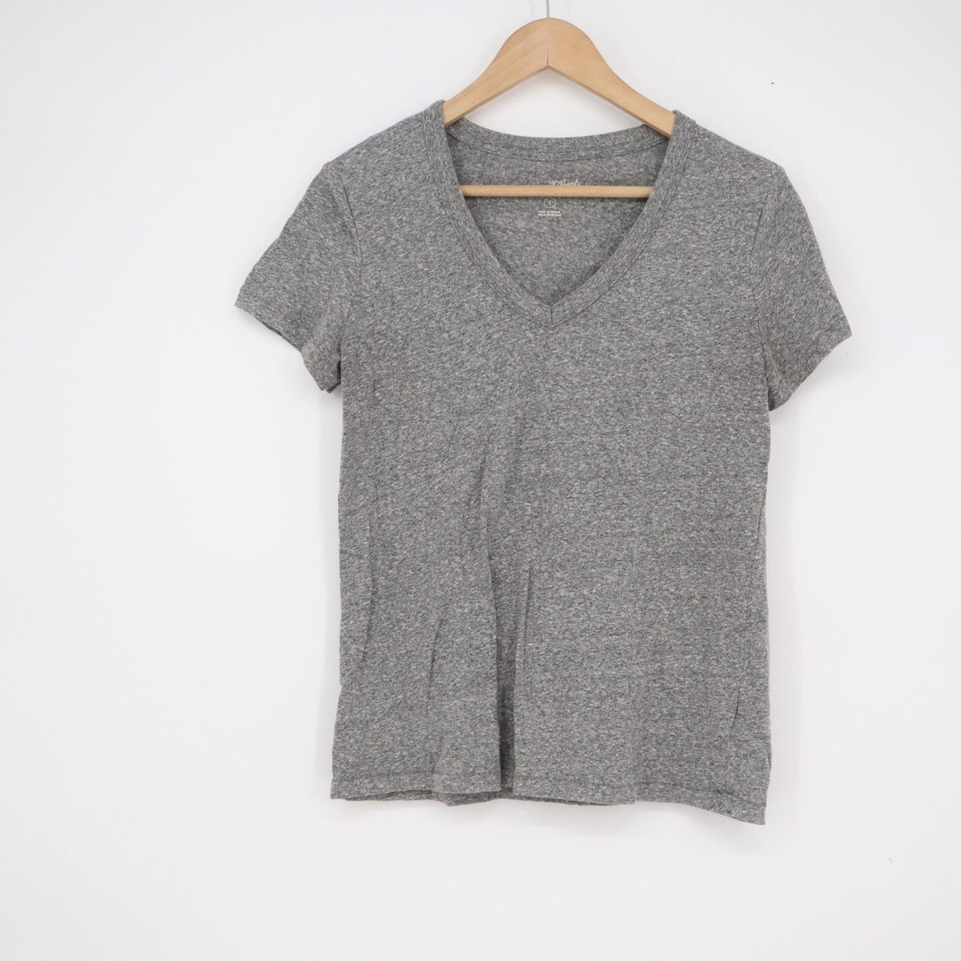 Universal Thread Womens Short Sleeve V-Neck T-Shirt Heather Gray Small
